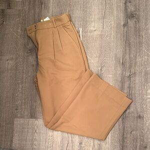 Abercrombie & Fitch Women's Tan Trousers